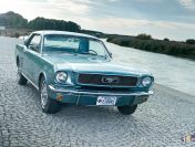 auto do ślubu Mustang 66
