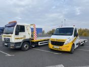 Transport maszyn, holowanie aut dostawczych