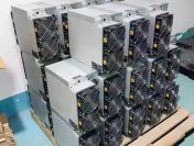 Do sprzedania sprzęt do wydobywania bitcoinów