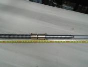 Śruba suportu poprzecznego z nakrętką do tokarki TUR50