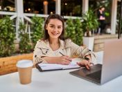 Wsparcie przy pisaniu prac