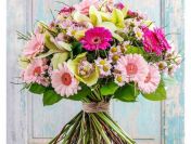 Praca przy kwiatach - akcja WALENTYNKI 2026 r.