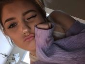 Ktoś chętny pomóc mi się zrelaksować?