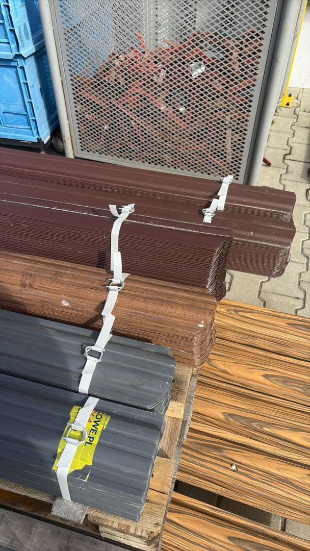 Ekonomiczne sztachety stalowe – pakiety 40 sztuk Widełka - Zdjęcie 1